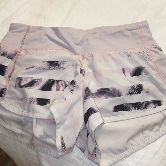 lululemon 2.5” inseam shorts - Picture 1 of 3